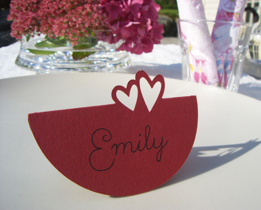 Place card wedding hearts
